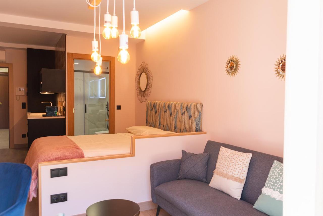 Ferrari Suites Valladolid Eksteriør billede